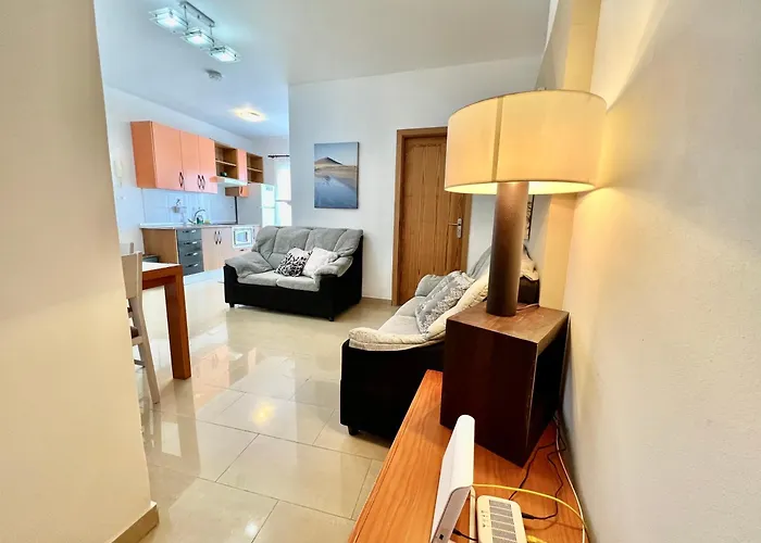 Alquiler De Privada Con Bano Compartido Cerca Al Mar! Rum i privatbostad