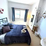 Alquiler De Privada Con Bano Compartido Cerca Al Mar! Séjour chez l'habitant *