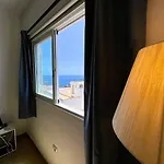 Alquiler De Privada Con Bano Compartido Cerca Al Mar! Séjour chez l'habitant