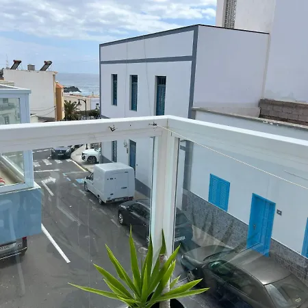 Alquiler De Privada Con Bano Compartido Cerca Al Mar! * Alcalá