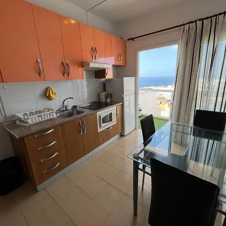 Alcamar Privada Con Bano Compartido Cerca Al Mar! *