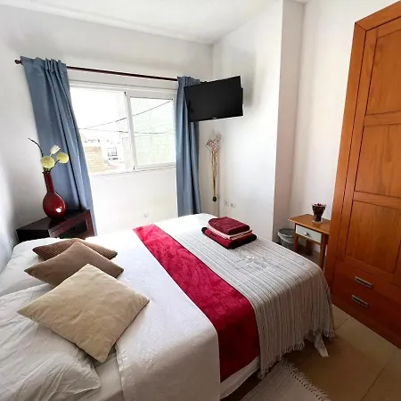 Alcamar Privada Con Bano Compartido Cerca Al Mar! Homestay Alcala (Tenerife)